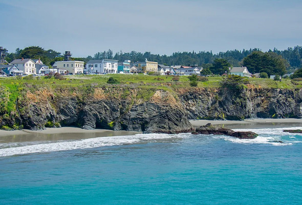 World Atlas / 8 Welcoming Towns to Retire in Northern California