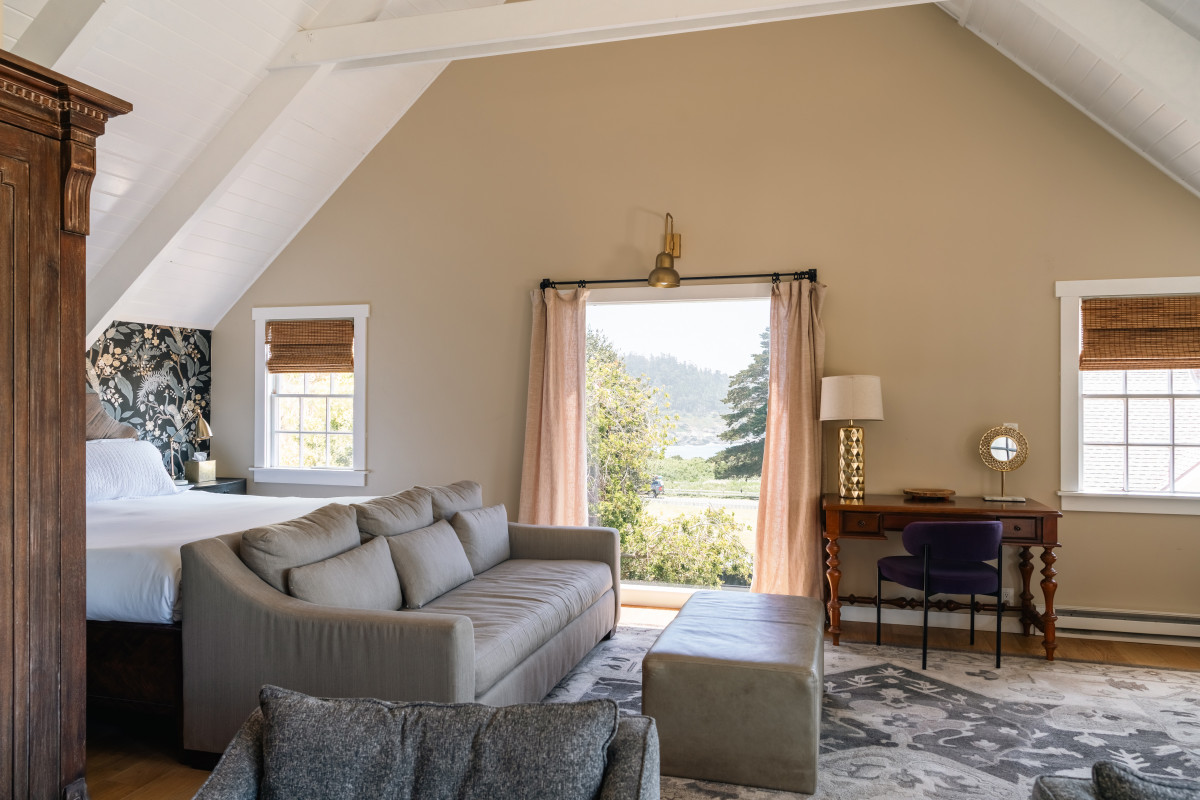 The Upper Barn Suite Photo 1