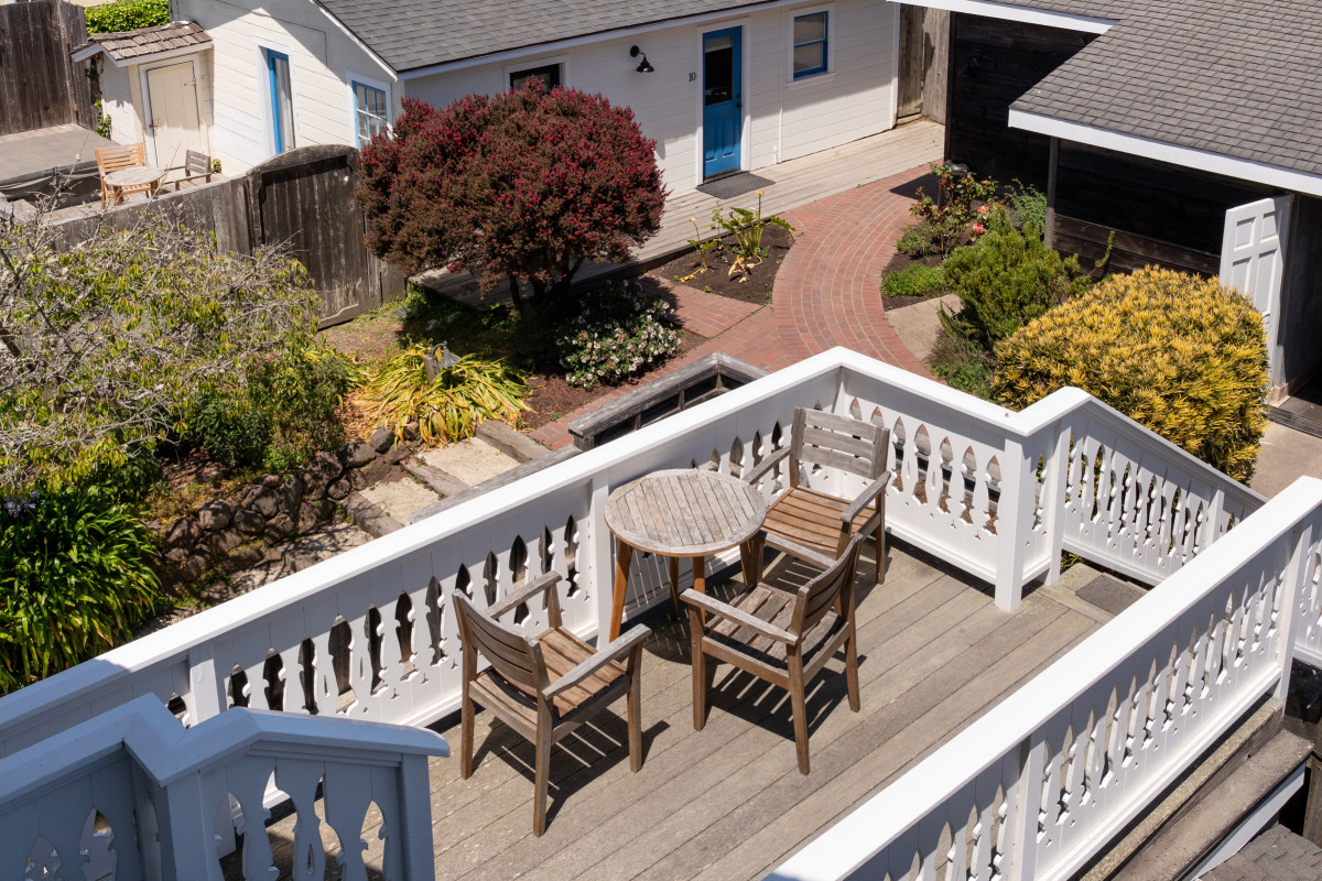 The Attic Staircase Photo 5
