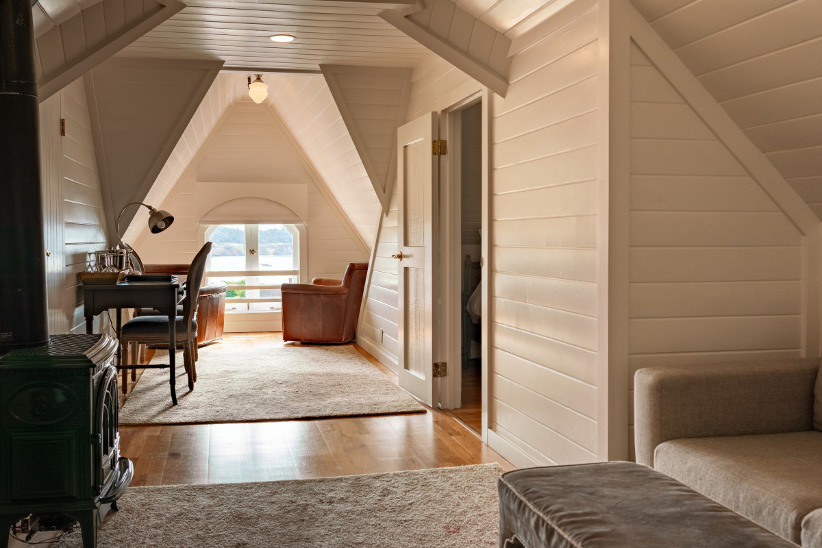 The Attic Suite Photo 1