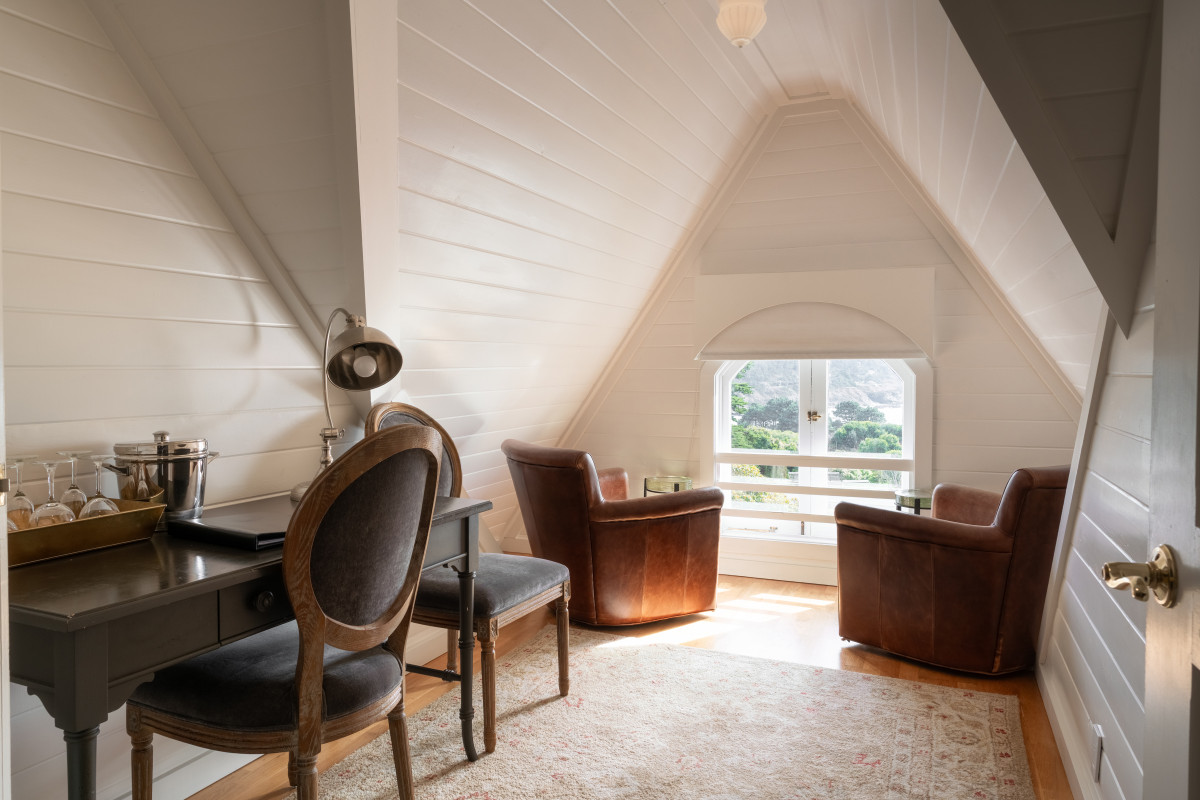 The Attic Suite Photo 5