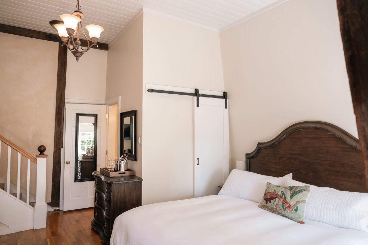 The Watertower Suite Photo 2
